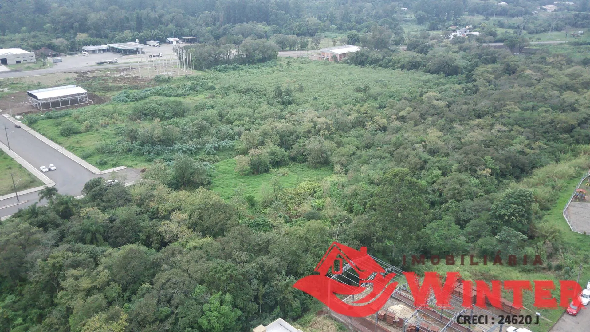 Imagem Área de terras com 20.000m2 no Vale Real