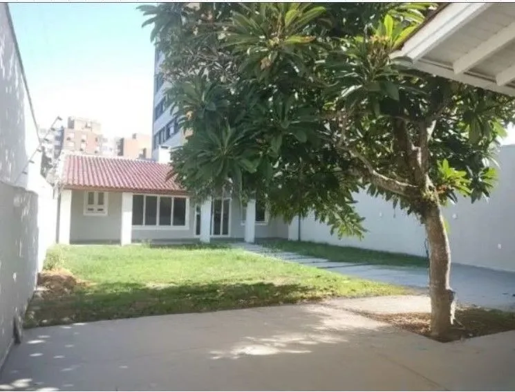 Imagem Casa 5 dormitórios I 1 suíte - Bairro Cristal