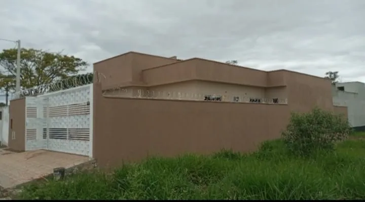Imagem Casa à venda 3 Quartos, 2 Vagas, 250M², Vitória Vale III, Pindamonhangaba - SP