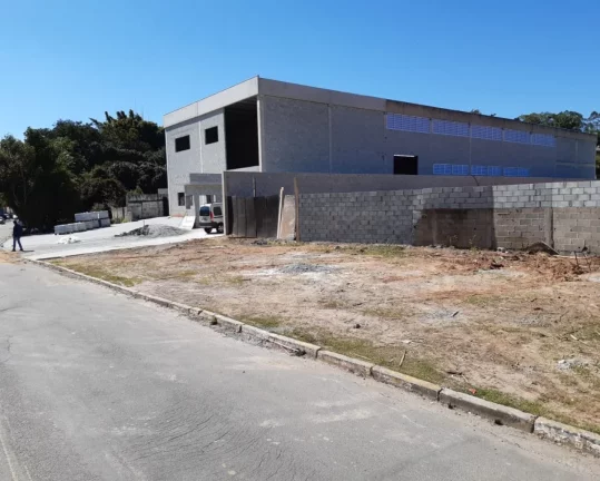 Imagem LOCAÇÃO GALPÃO 1.700,00 M ÁREA CONSTRUÍDA TERRENO 3.248,00 M 25 VAGAS ENTRADA PARA CAMINHÃO ESTRADA EMBÚ / COTIA 600 METROS ROD. RAPOSO TAVARES