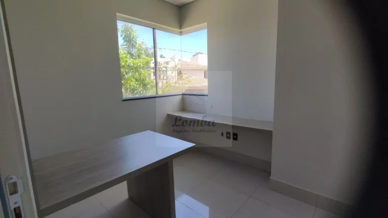 Imagem Casa de luxo em condomínio no Jardim Itália, Cuiabá-MT: 5 quartos, 5 suítes, 3 salas, 6 banheiros, 6 vagas, 382m².