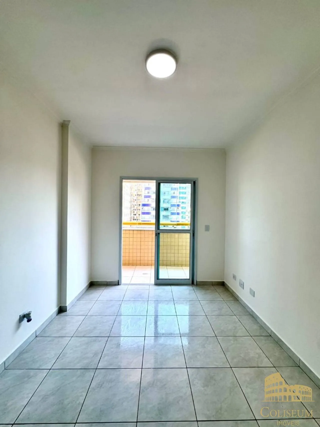 Imagem Apartamento 1 Dorm, Sala com Sacada, 1 vaga , Lazer - Guilhermina