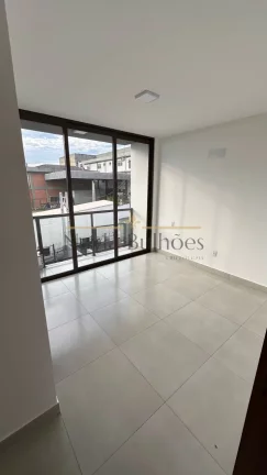 Imagem CASA RESIDENCIAL em SÃO JOSÉ - SC, SERRARIA