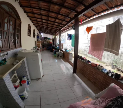 Imagem CASA COM PISCINA Á VENDA: O LAR PERFEITO PARA SUA FAMÍLIA