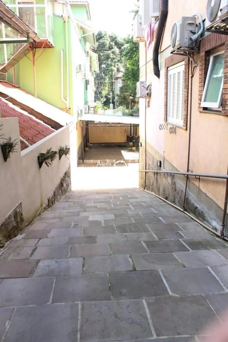 Imagem Vende-se apartamento com 1 dormitorio a 3 minutos da Rua Coberta