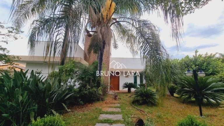 Imagem Casa com 3 dormitórios à venda, 148 m² por R$ 850.000,00 - Condomínio Serra Verde - Igarapé/MG