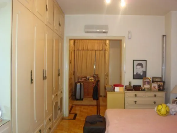 Imagem Apartamento para Venda - 190m², 4 dormitórios, 1 vaga - Rio Branco