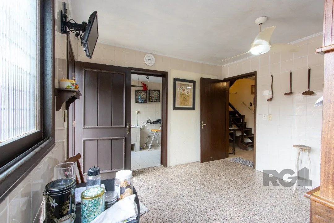 Imagem Casa para Venda - 200m², 3 dormitórios, sendo 1 suites, 3 vagas - Jardim Verde