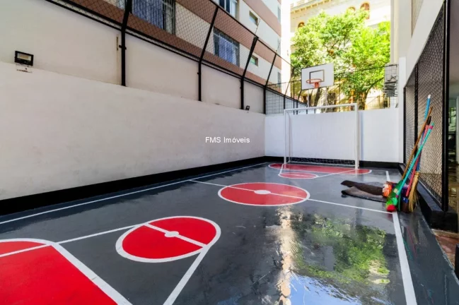 Imagem Apartamento em Higienópolis: 3 Quartos, 1 Suite, 1 Sala, 3 Banheiros, 145m² - São Paulo, SP