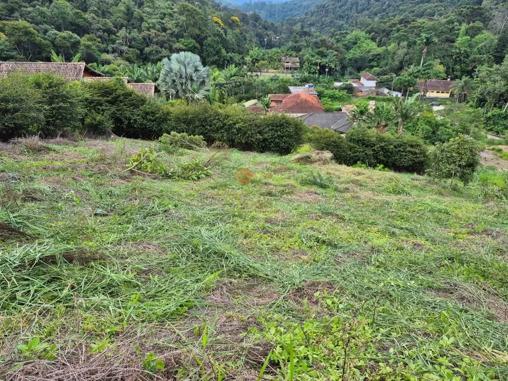 Imagem Terreno em Condomínio para Venda em Teresópolis / RJ no bairro Albuquerque