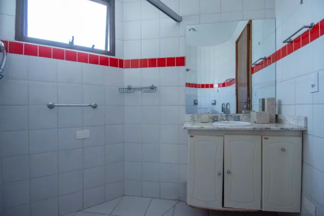 Imagem Apartamento à venda em São Paulo, Campo Belo, com 4 quartos, 209m2