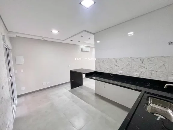 Imagem Imperdível oportunidade: Casa à venda em São Paulo-SP, Mirandópolis! 3 quartos, 1 suíte, 4 banheiros, 1 sala, 3 vagas de garagem, 170m².