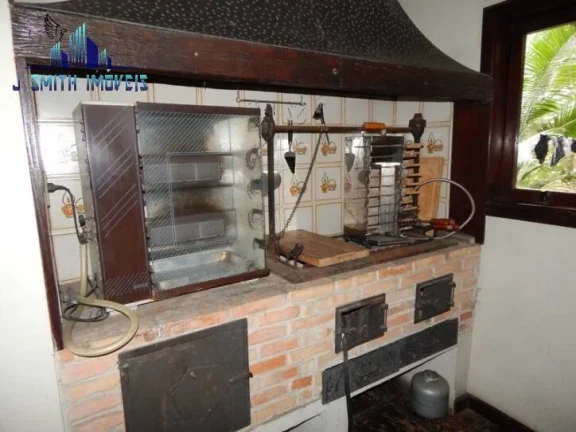 Imagem CASA ESTILO GRANJEIRO, NO CORAÇÃO DA GRANJA VIANA. TERRENO GIGANTE