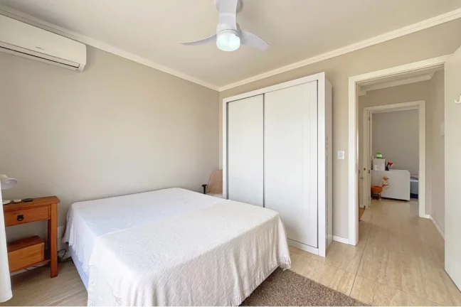 Imagem Casa para venda no bairro Hípica em Porto Alegre