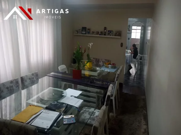 Imagem Sobrado á venda ou locação na Rua Cambará Vila Bertiga 350m²