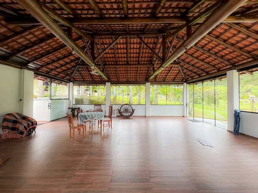 Imagem Chácara com 3 Quartos à Venda, 15595 m² em Área Rural de Camboriú - Camboriú