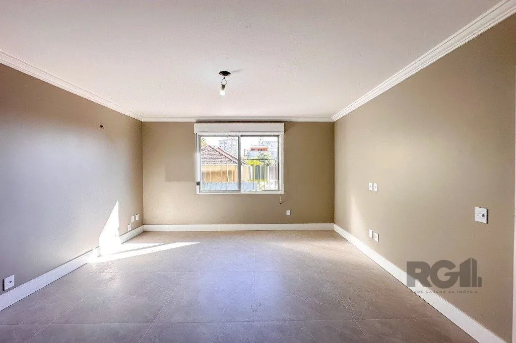 Imagem Vende-se apartaento 2 quartos com suíte e vaga coberta em região privilegiada - 72m² - Mont'Serrat