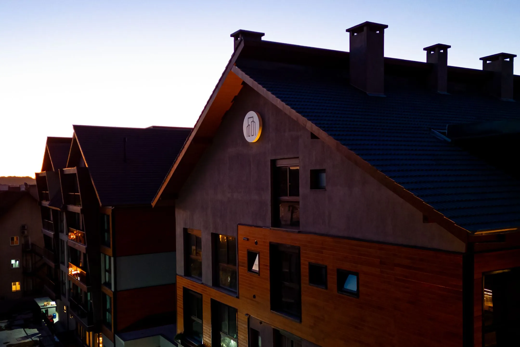 Imagem Apartamento à venda em Gramado, Centro, com 2 quartos, 81.09m2