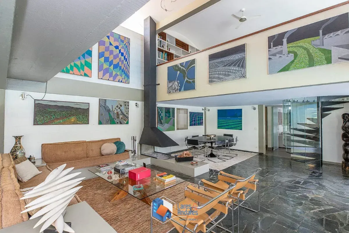 Imagem Casa para venda em Jardim Marajoara com 3 quartos, sendo 3 suítes, 600m²
