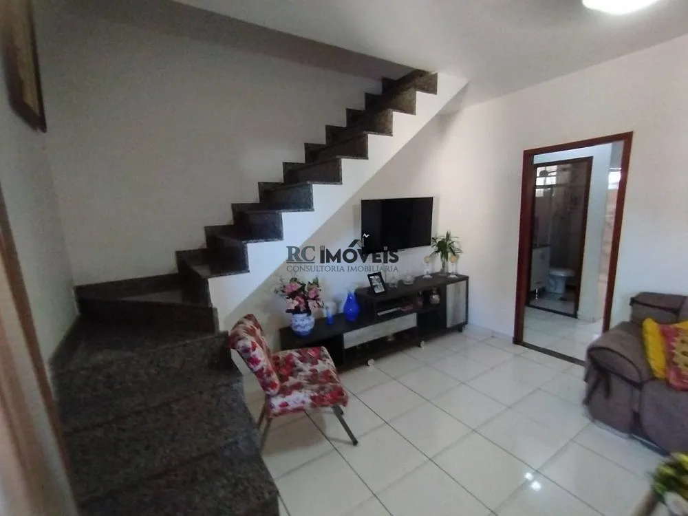 Imagem Casa a Venda no bairro Laranjal - São Gonçalo, RJ