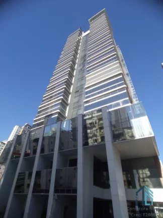 Imagem Apartamento 03 suítes, 02 vagas, andar alto em Balneário Camboriú SC