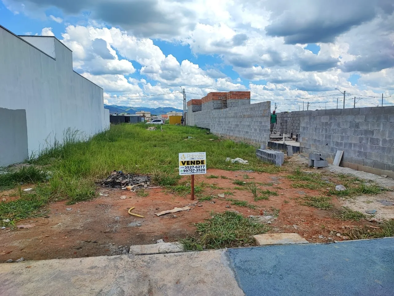 Foto do imóvel Terreno à venda 125M², Conjunto Habitacional Terra dos Ipês W, Pindamonhangaba - SP