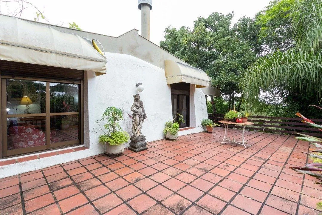 Imagem Casa para Venda - 600m², 3 dormitórios, sendo 1 suites, 8 vagas - Vila Assunção