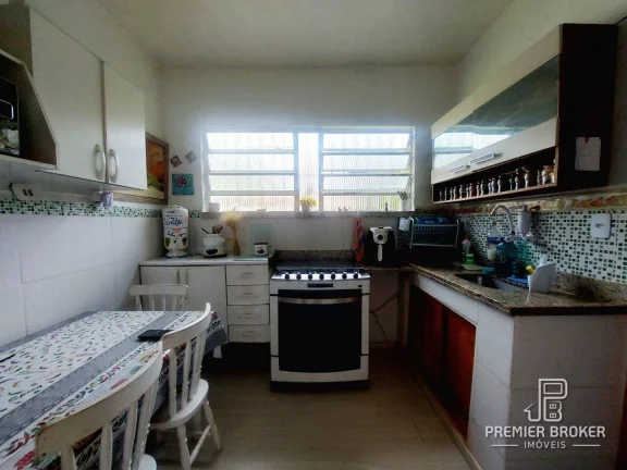 Imagem Casa à venda, 98 m² por R$ 700.000,00 - Alto - Teresópolis/RJ
