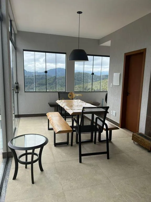 Imagem Casa em Condomínio para Venda em Teresópolis / RJ no bairro Albuquerque