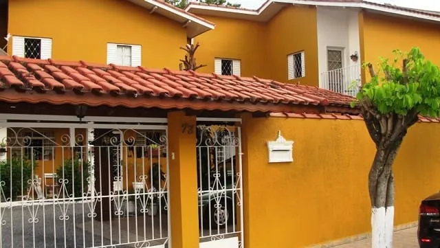 Foto do imóvel Casa à venda 4 Quartos, 2 Suites, 6 Vagas, 320M², Carangola, Pindamonhangaba - SP