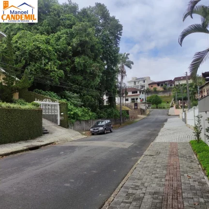Imagem Sobrado Geminado alto Padrão para locação em Joinville
