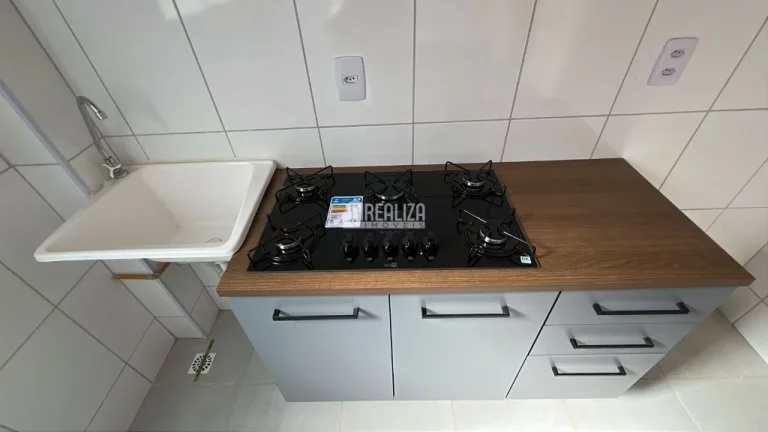 Imagem Apartamento à venda no Condomínio Residencial Aguas Cristalinas, em Uberaba - 2 dormitórios, móveis planejados, piscina e portaria 24H