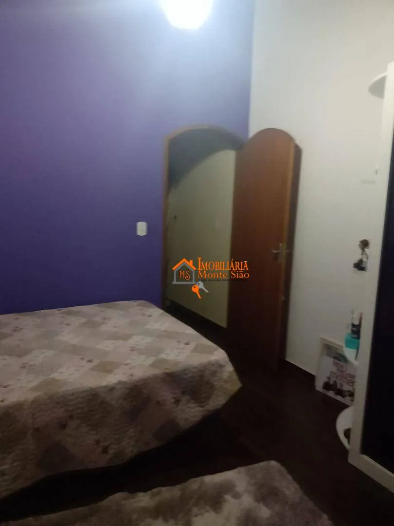 Imagem Sobrado com 4 dormitórios à venda, 211 m² por R$ 795.000,00 - Jardim Jovaia - Guarulhos/SP
