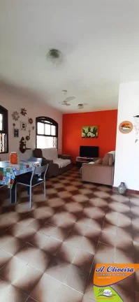 Imagem Casa -08 Dormitórios -Ótima localização próximo á praia (Terreno 986 metros )