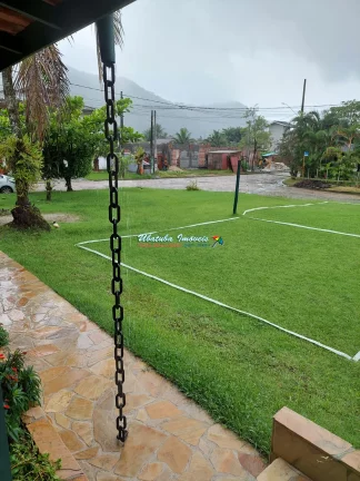Imagem Casa Aconchegante em condomínio fechado.