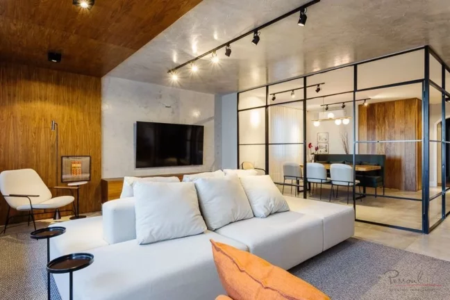 Imagem Apartamento amplo junto a Beira Mar Florianópolis, reformado, mobiliado e decorado com 4 quartos se...