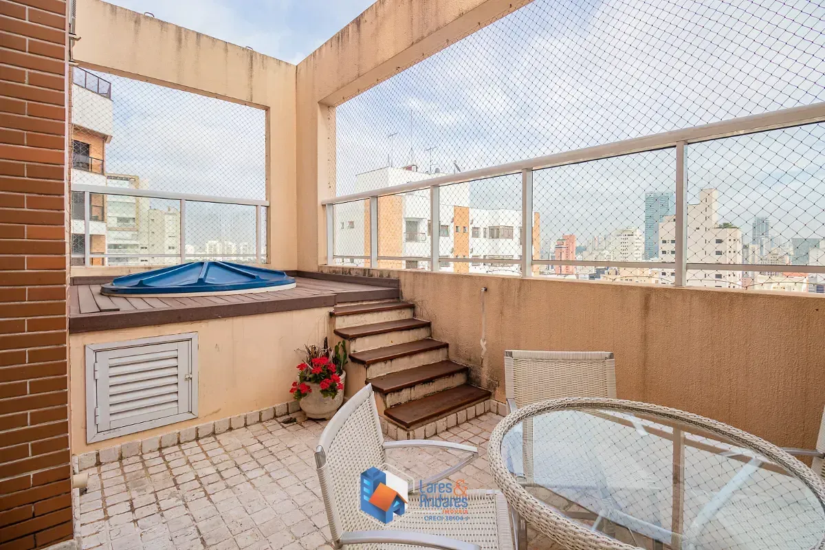 Imagem Cobertura para venda em Chácara Santo Antônio (Zona Sul) com 3 quartos, sendo 1 suíte, 129m²