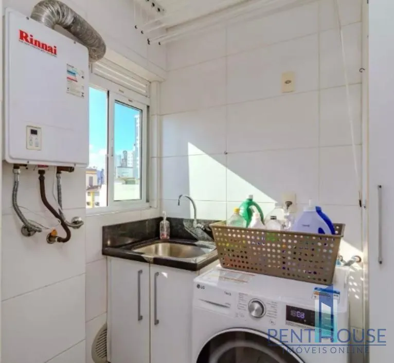 Imagem Apartamento Zona Central para Venda em Balneário Camboriú, CENTRO, 3 dormitórios, 3 suítes, 4 banheiros, 2 vagas