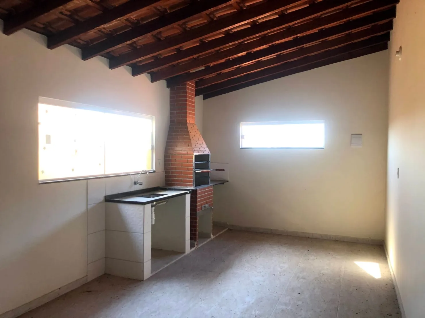 Imagem Casa à venda 3 Quartos, 1 Suite, 1 Vaga, 125M², Jardim Mariana, Pindamonhangaba - SP