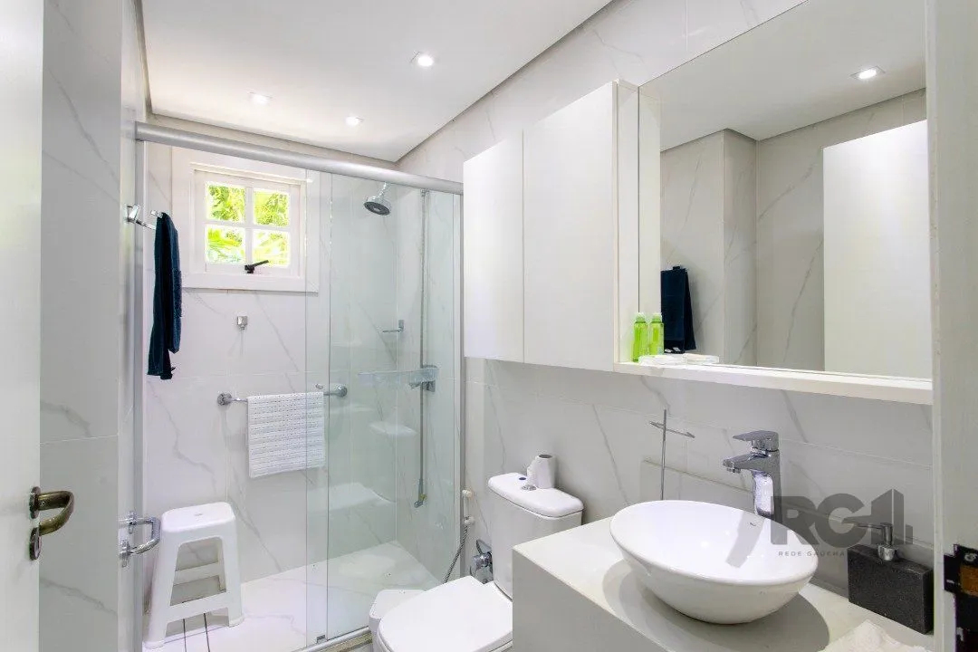 Imagem Casa para venda - 321m² - 4 suítes - Chapéu do Sol