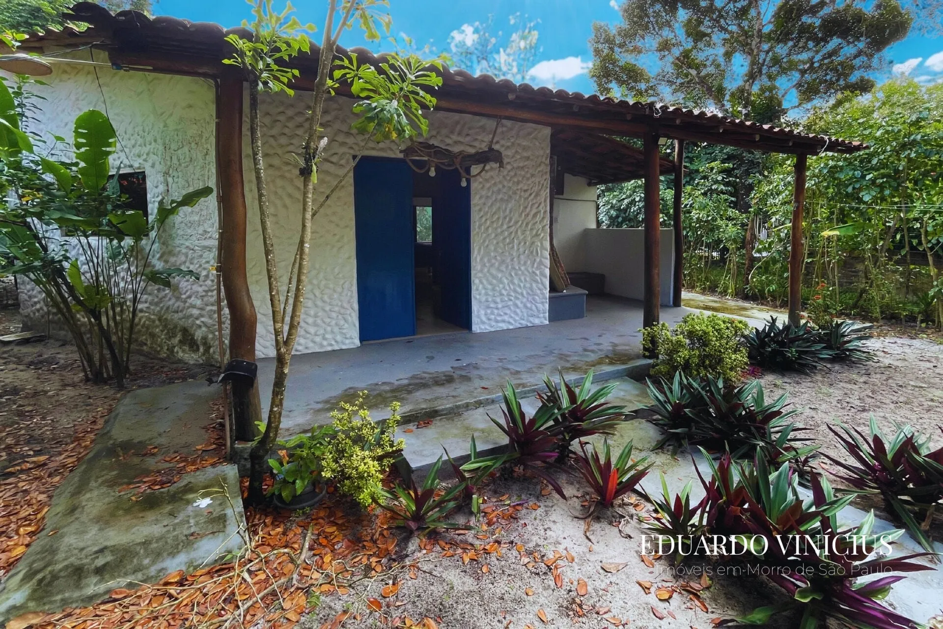 Foto do imóvel Casa com 2 Dormitórios à Venda na Quarta Praia do Morro de São Paulo em Estr. p/ Garapuá, 1005