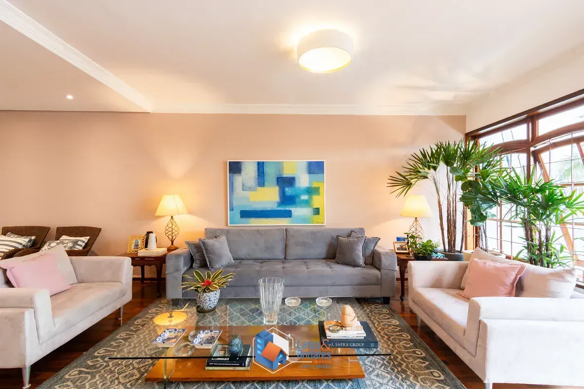 Imagem Casa para venda em Planalto Paulista com 4 quartos, sendo 2 suítes, 436m²