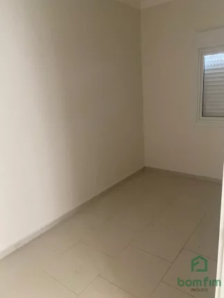 Imagem Casa de 2 dorm em condomínio para venda, Bairro Olaria, Canoas/RS. - CA2159