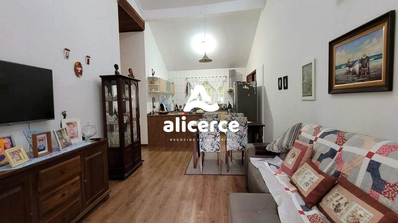 Imagem Casa à venda com 4 quartos 1 suíte, 162m² em Campeche Florianópolis