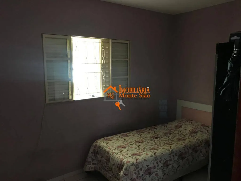 Imagem Casa com 4 dormitórios à venda por R$ 320.000,00 - Vila Paraíso - Guarulhos/SP
