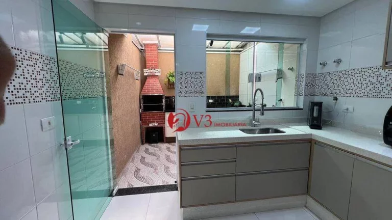 Imagem Sobrado a venda na Vila Nhocune 3 Dormitórios sendo 1 Suíte, 2 Vagas, 160 m2