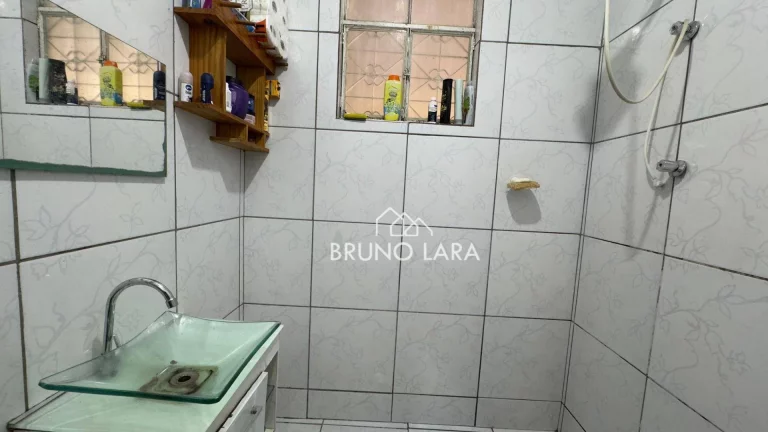 Imagem Casa a venda em Betim MG / bairro Bom Retiro