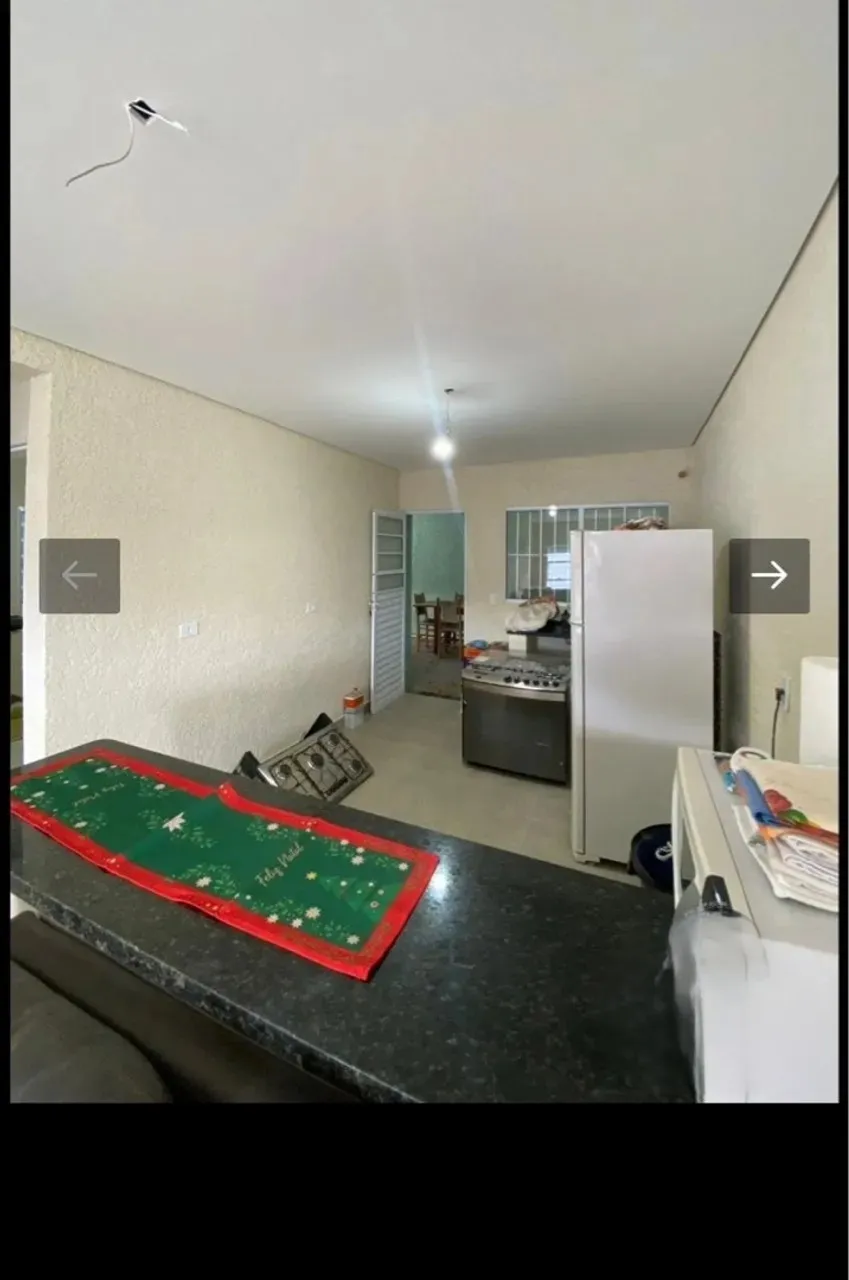 Imagem Chácara à venda em Salto de Pirapora-SP, Bairro da Ilha: 2 quartos, 1 sala, 2 banheiros, 4 vagas de garagem, 275m². Venha conferir!