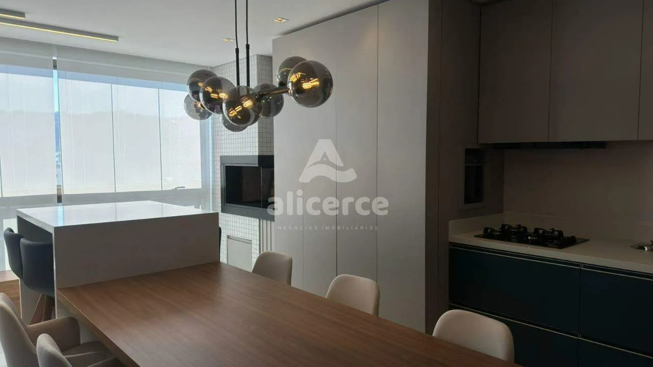 Imagem Apartamento à venda com 2 quartos 1 suíte, 81m² em Kobrasol São José