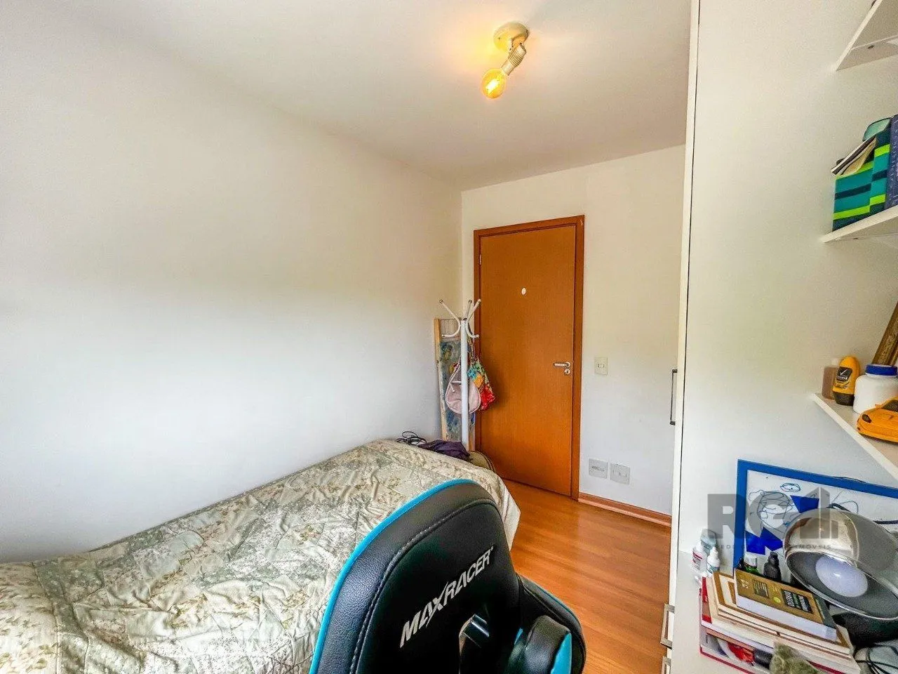 Imagem Apartamento de 02 dormitórios no Bairro Tristeza em Porto Alegre/RS